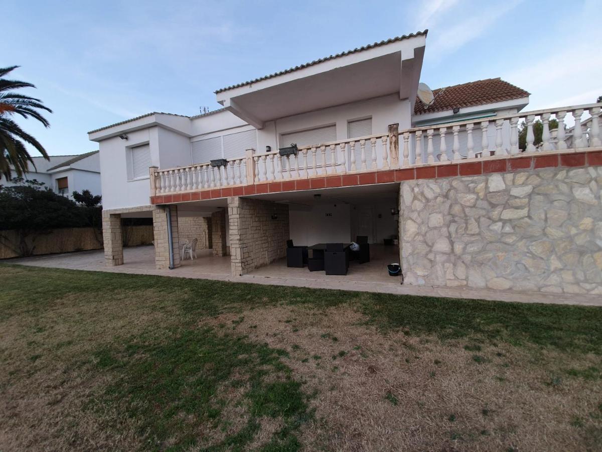 Villa Privada La Pedrereta Salou Exterior photo