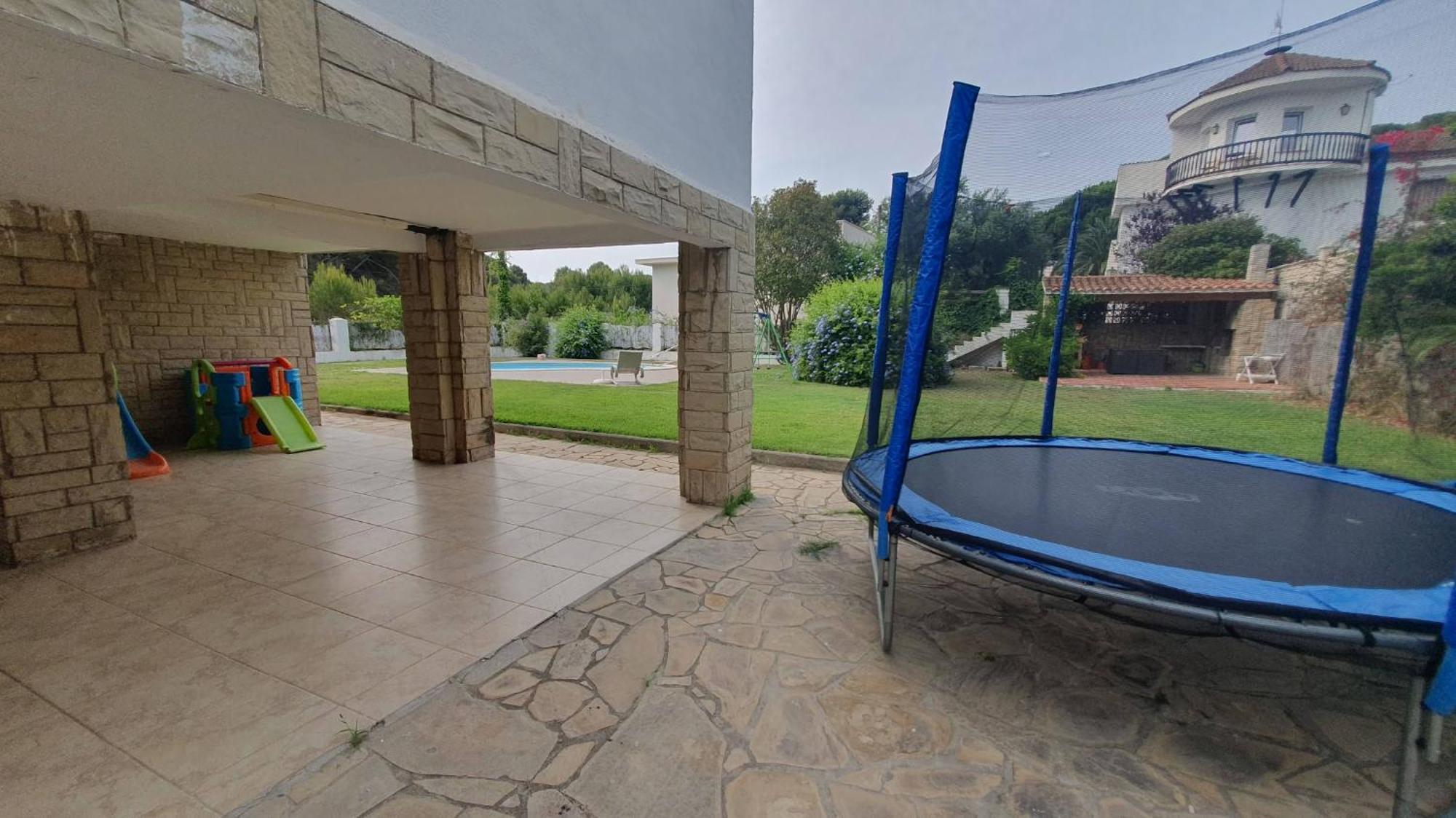 Villa Privada La Pedrereta Salou Exterior photo